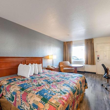 Econo Lodge Phoenix North I-17 Eksteriør bilde