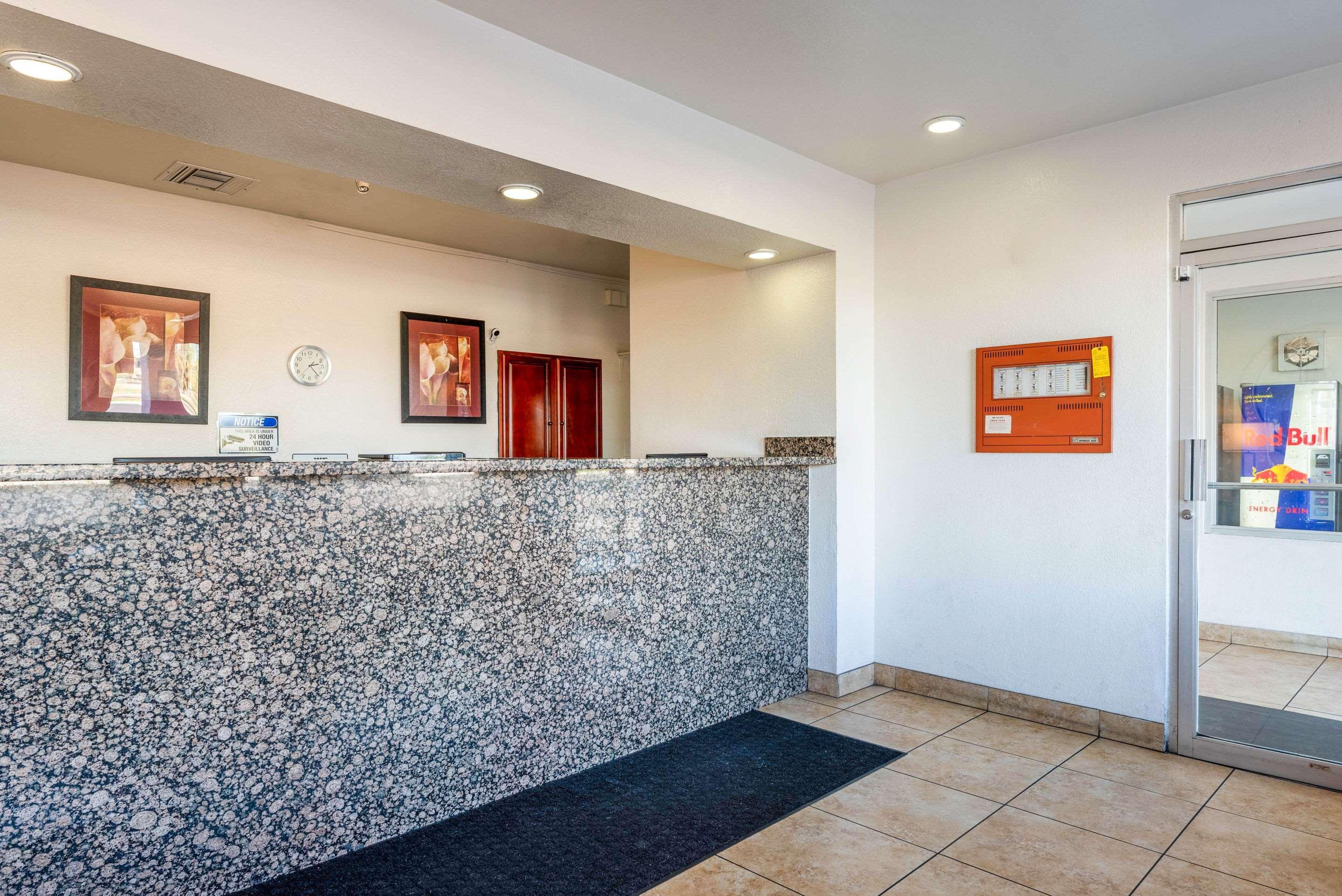 Econo Lodge Phoenix North I-17 Eksteriør bilde