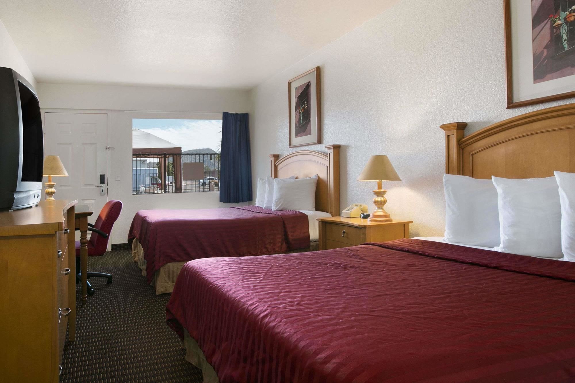 Econo Lodge Phoenix North I-17 Eksteriør bilde